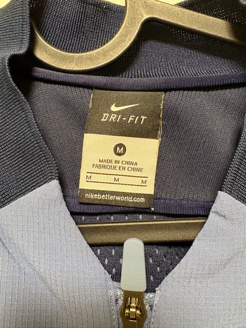 ナイキ　　ナダル　トラックジャケット