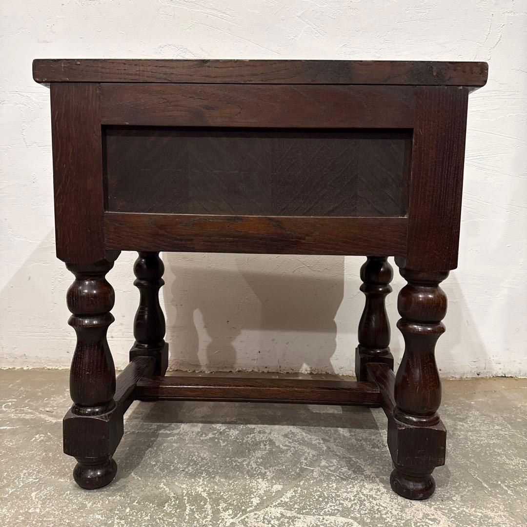 Tomo　ヴィンテージ　木製サイドテーブル　引き出し付き　1