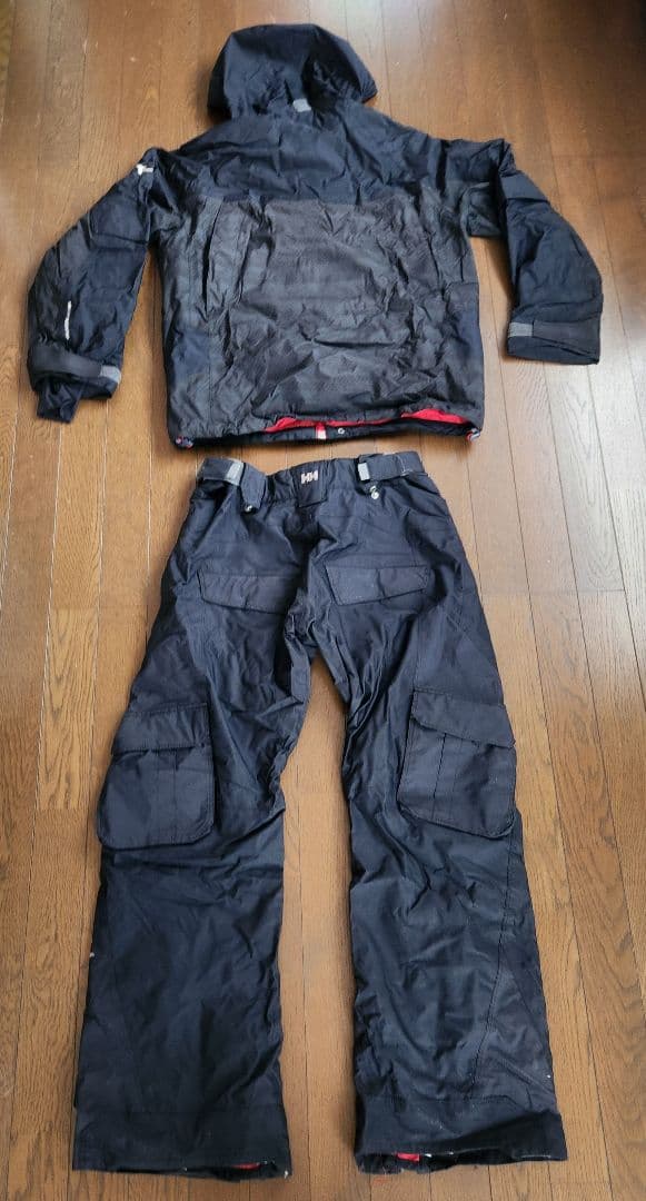 Helly Hansen スノーボードウェアセット