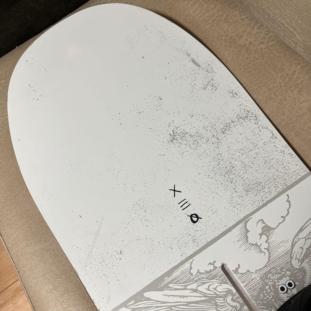 BURTON DESCENDANT 155 × BURTON CARTEL M