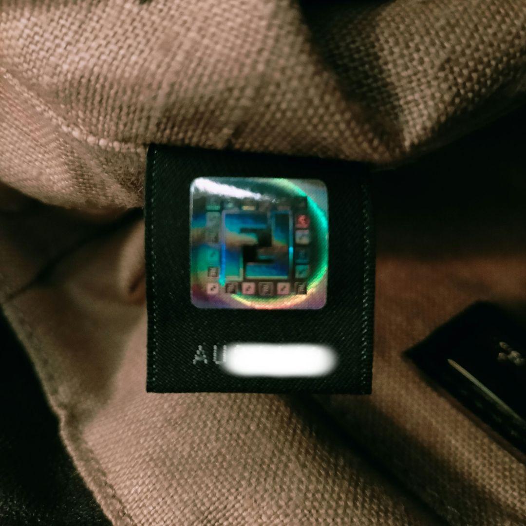 FENDI フェンディ ズッカ柄のスパイバッグ