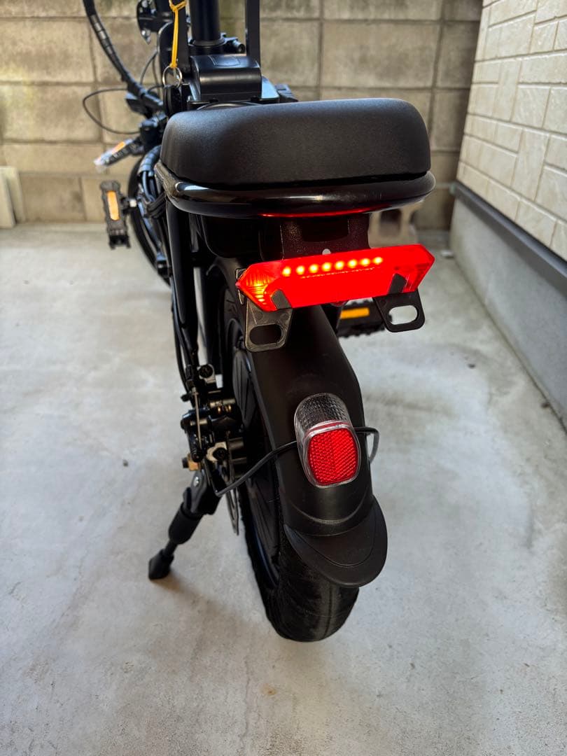 電動自転車　8ah ウインカー付き