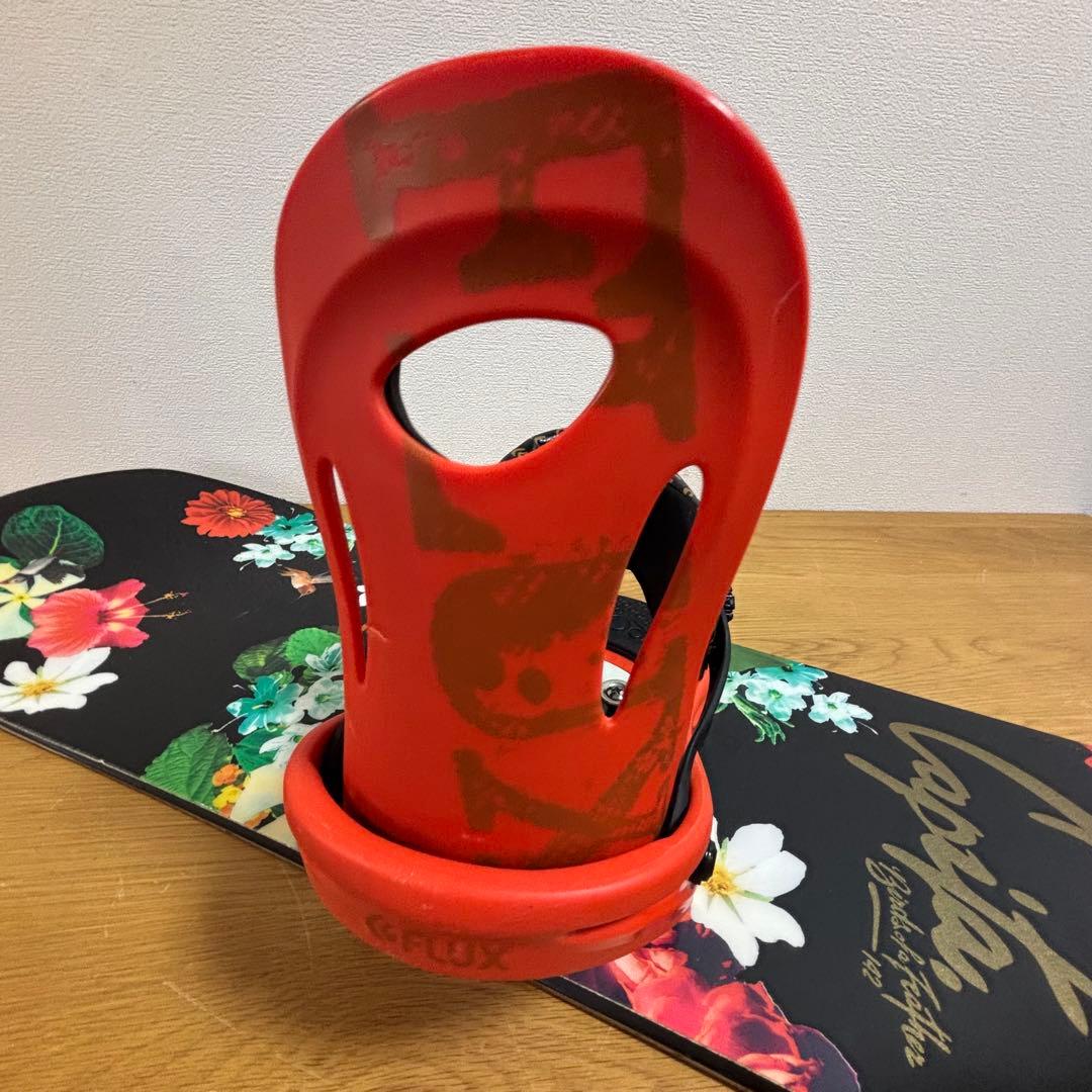 CAPITA ビンディング付　スノーボード レディース 板　142cm FLUX