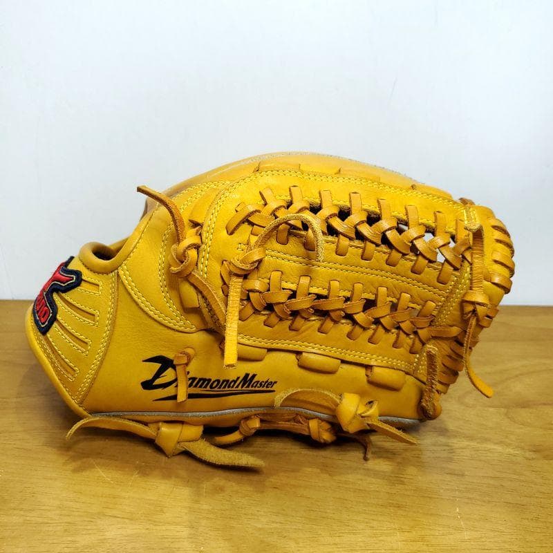 ミズノ 小笠原道大モデル 限定モデル Mizuno 内野用 軟式グローブ