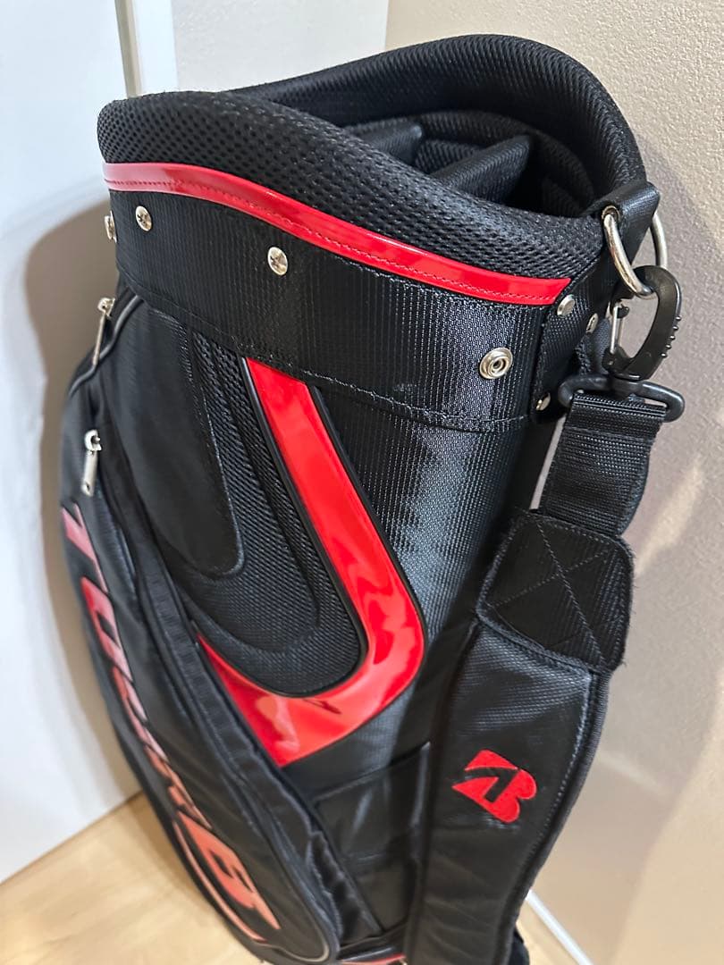 ブリヂストン TOUR B キャディバッグ 黒/赤 郵送用カバー付き