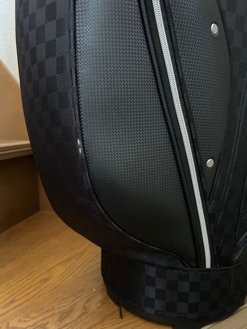 XXIO ゼクシオ ブラック 軽量ゴルフキャディーバッグ 中古品