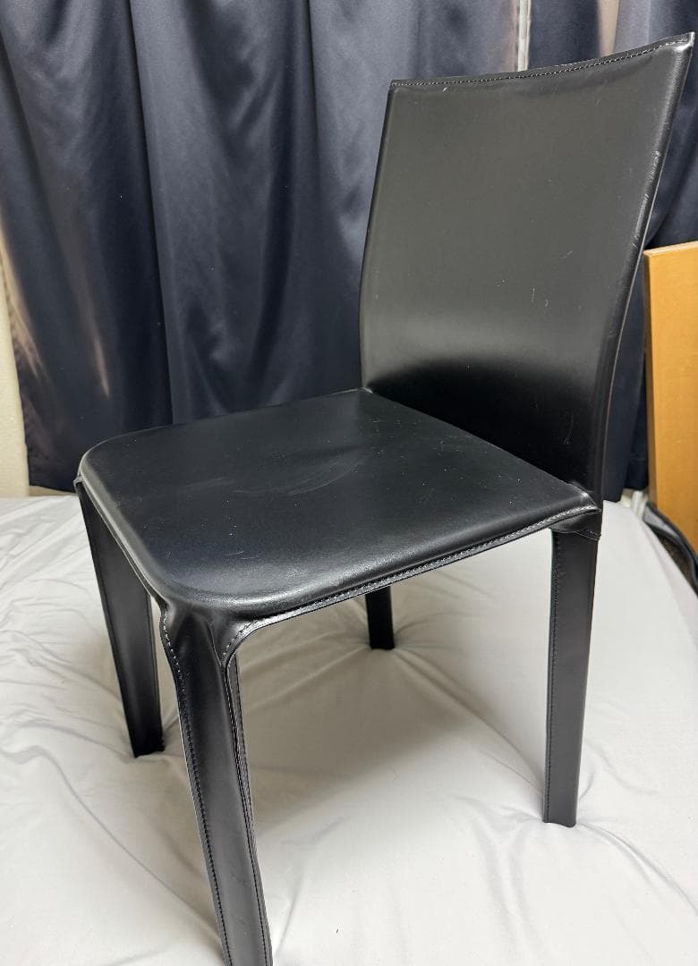 イタリア製　arper　フルレザーのチェア