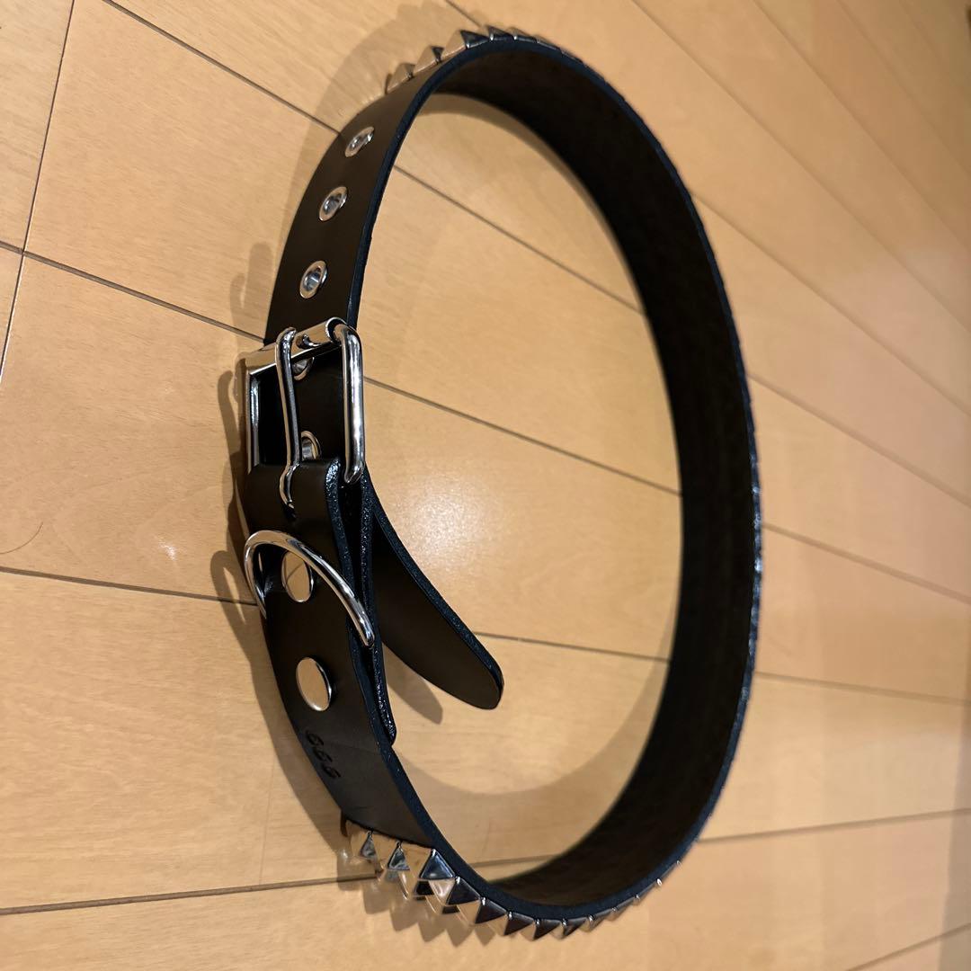 スタッズ付き黒ベルト 666