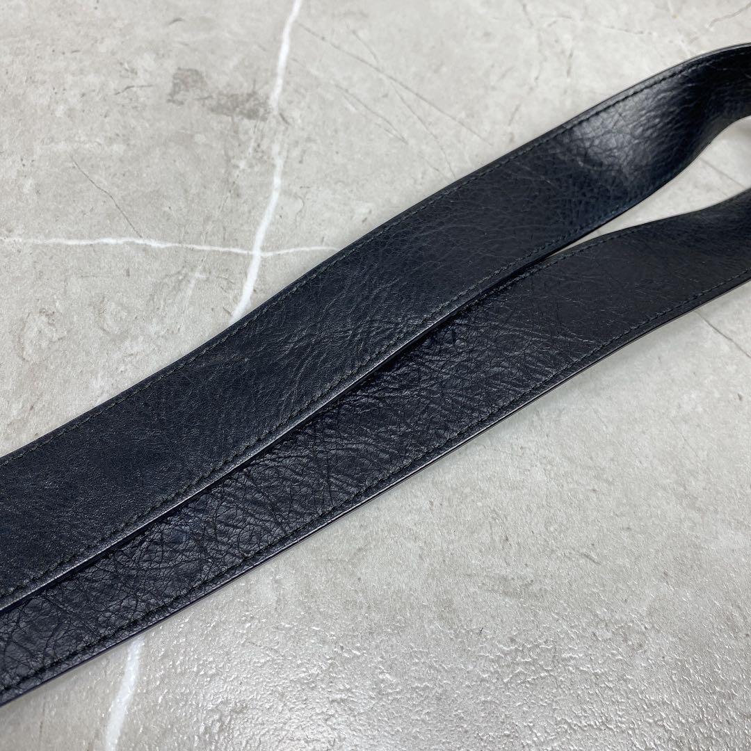BALENCIAGA バレンシアガ ネックストラップ　ロゴ レザー