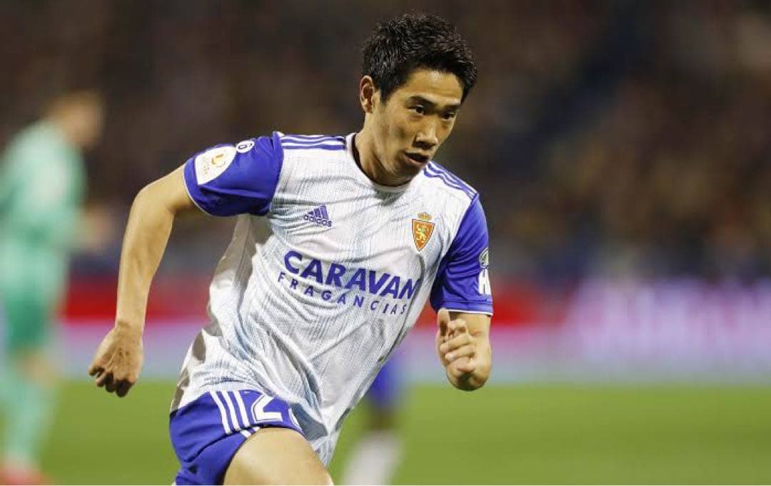 s*i様 【実使用】香川真司選手直筆サイン入りサラゴサユニフォーム