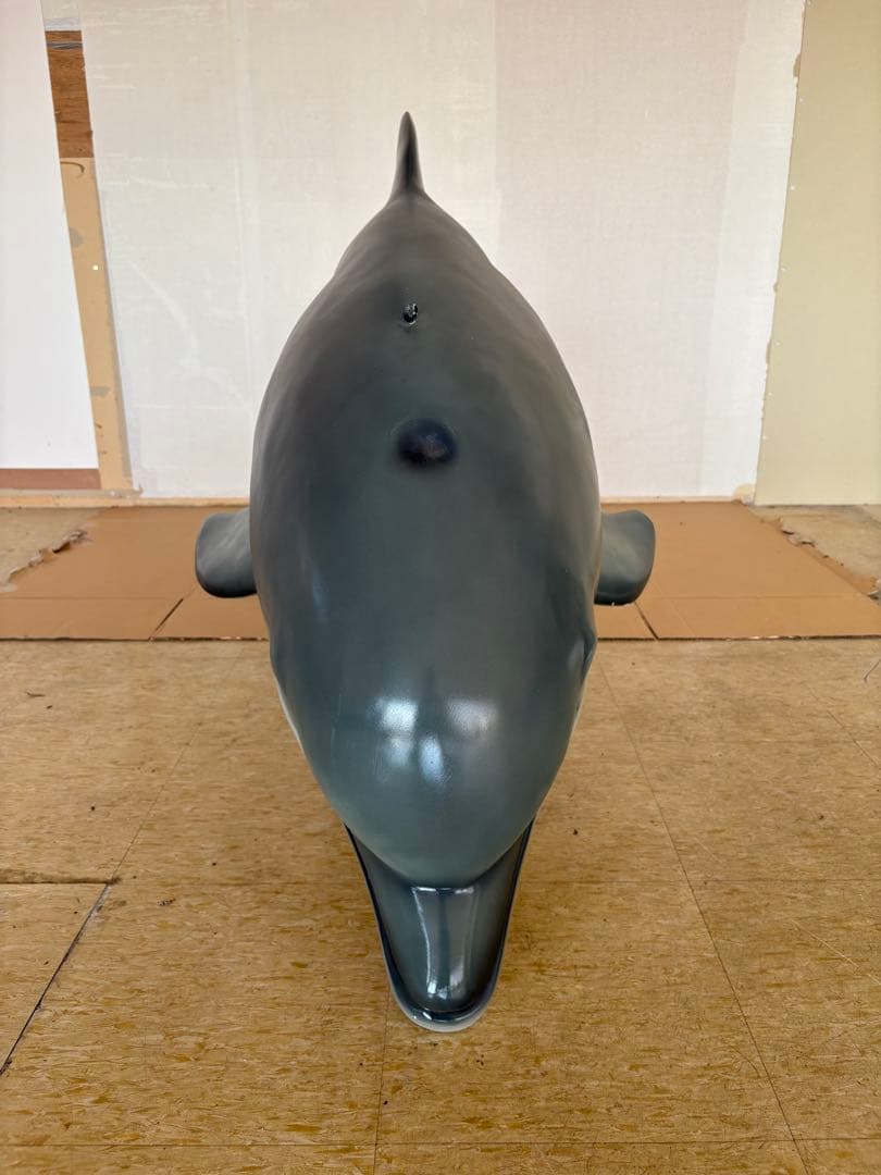 イルカ　FRP オブジェ
