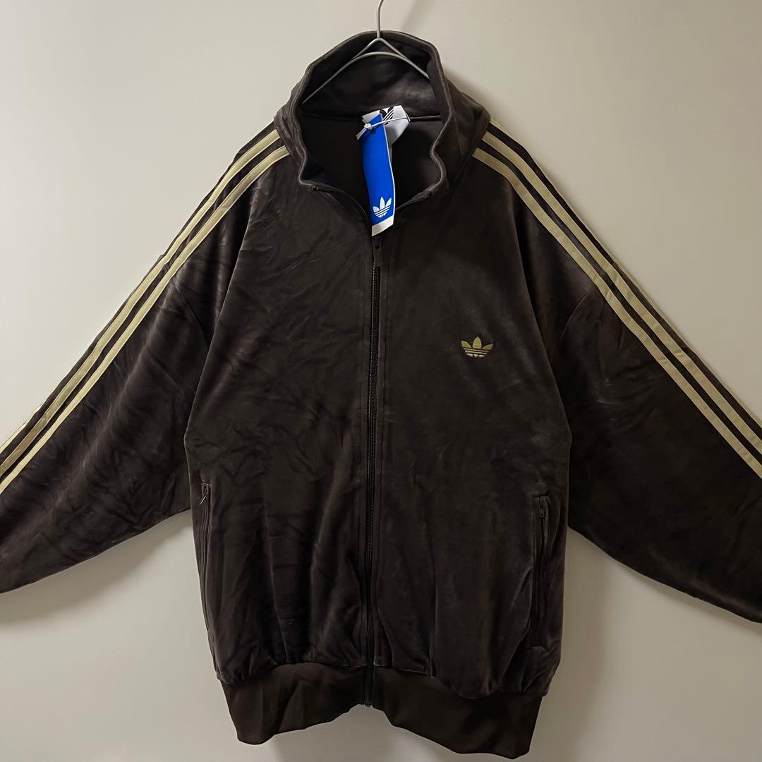 新品M】当日発送アディダス　ファイヤーバード ベロアトラックトップ茶ブラウン