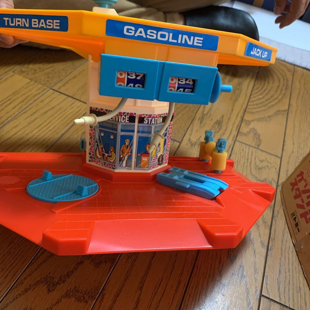 トミカ　ニューガソリンスタンド　日本製