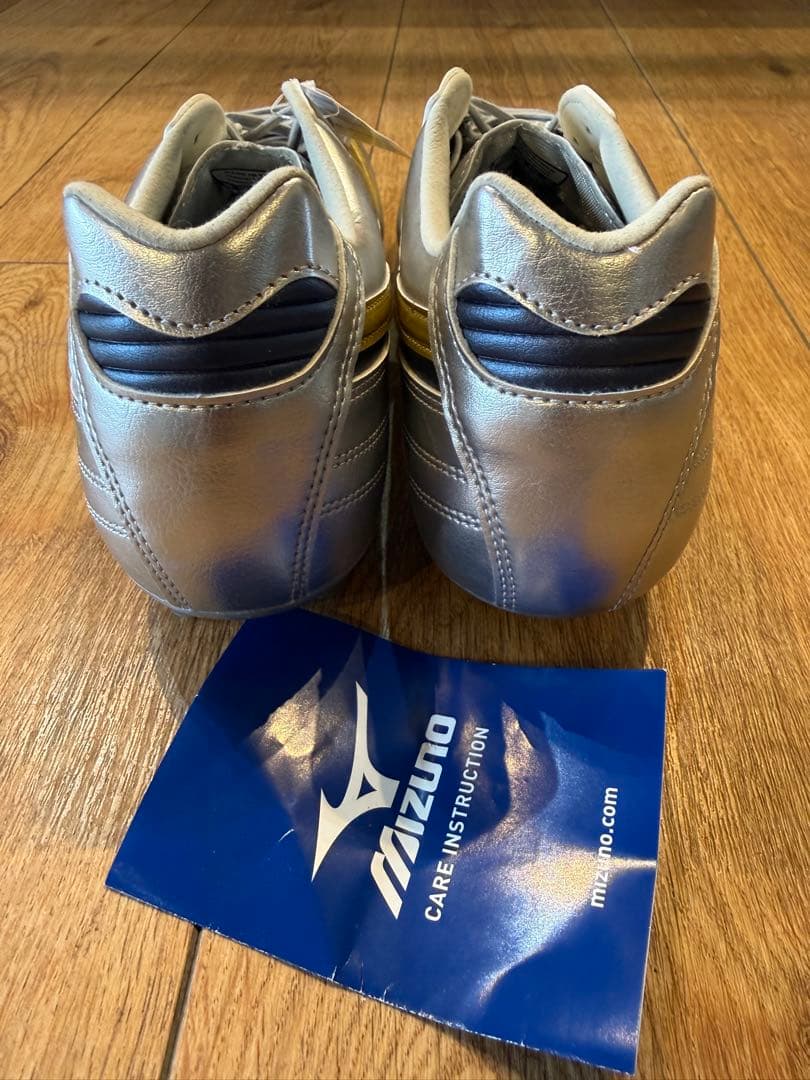 海外限定　ミズノ　モレリア2 PRO 28cm