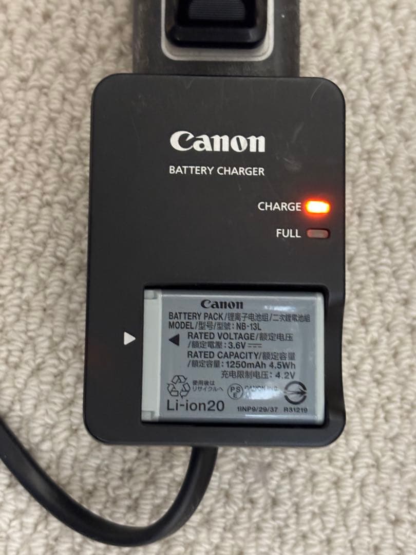 Canon PowerShot SX720 HS 本体