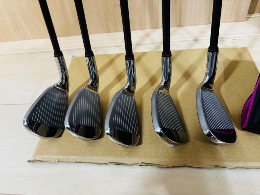 ルーズベルトテディベア　ゴルフセット　レディース　新品未使用　9本　オマケ付き！