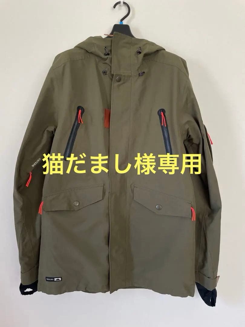 HOLDEN ホールデンスノーボードジャケット 大きめSサイズ