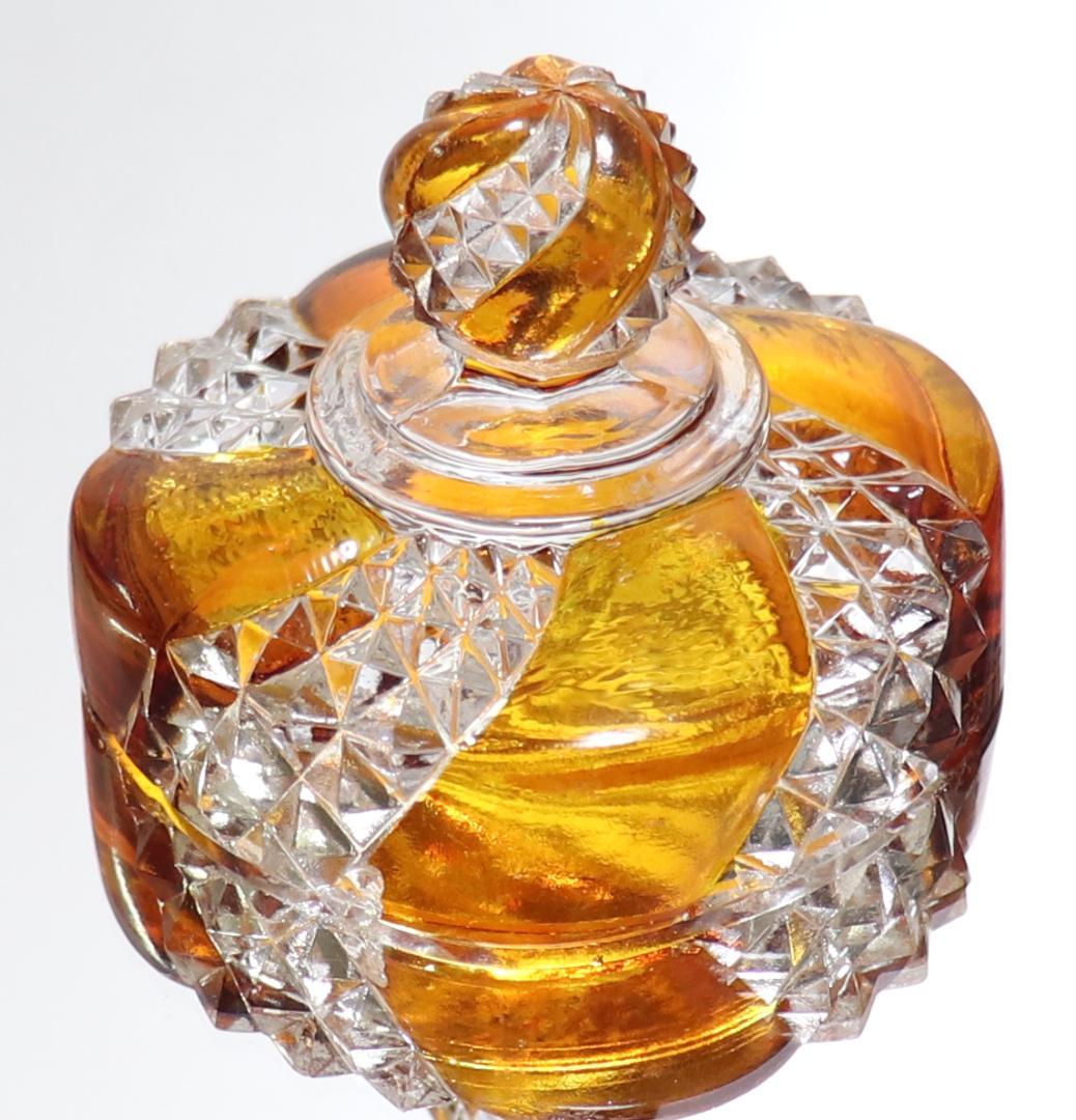 オールド・バカラ 1880年 珍品 サーペンティン 琥珀色ガラス蓋物 小物入れ