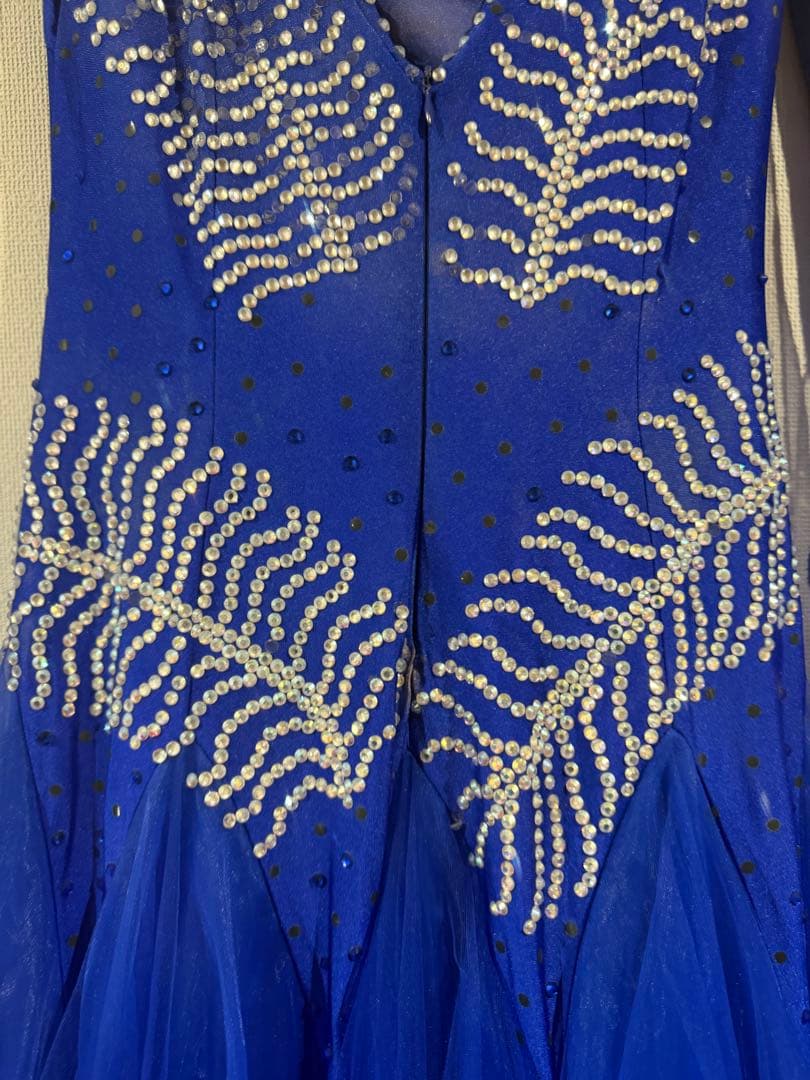 青いスパンコール装飾の社交ダンスドレス　現状品