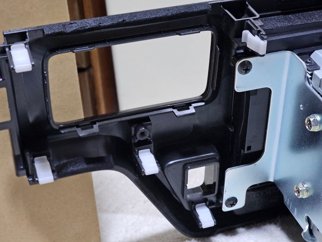 美品 カーナビ VXM-175VFNi ナビ ステ ップワゴンRP パネルセット