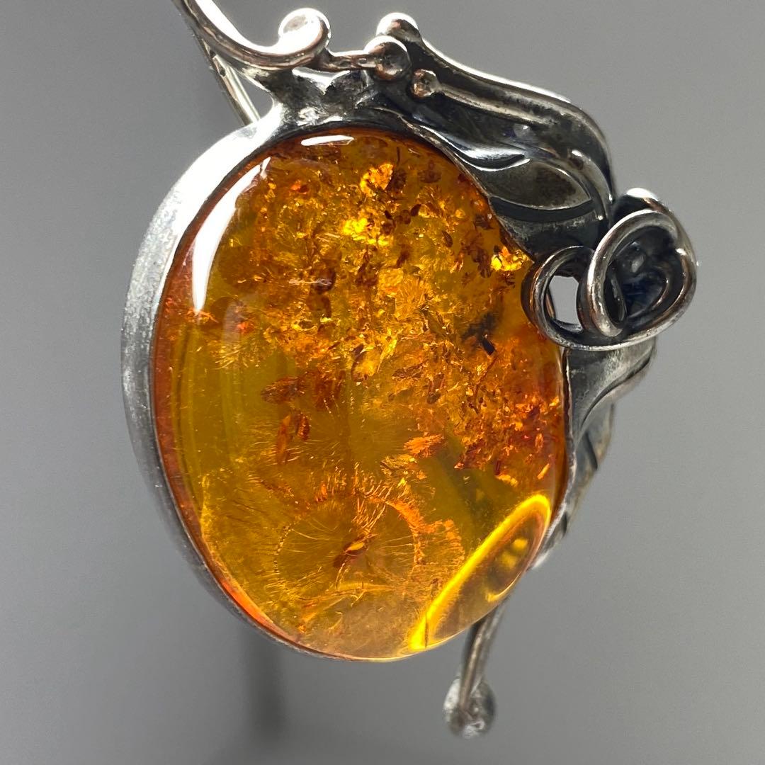 本蝋琥珀ブローチ　925刻印　本琥珀ブローチ5点　タエチ　50g