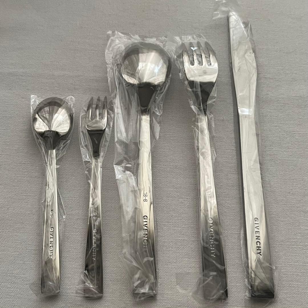 未使用品 GIVENCHY ジバンシー カトラリー 25本 お食事用 ジバンシィ