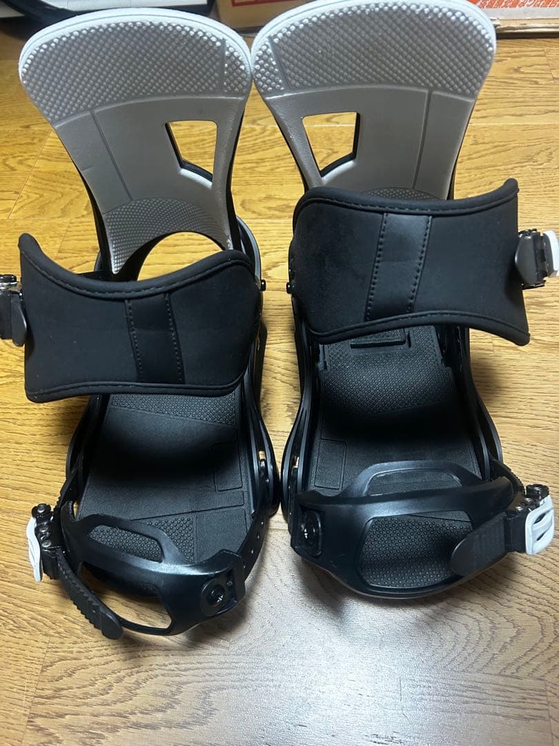 最終値下げ　　　　　状態⭕️Burtonスノーボードビンディング ブラック S