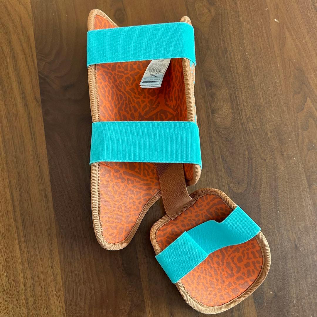 新品★NIKE JORDAN フライ バッターズレッグガード 左打者用