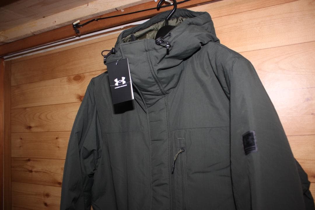 XLカーキ　アンダーアーマー 中綿入りロングコート　1369369 ベンチコート