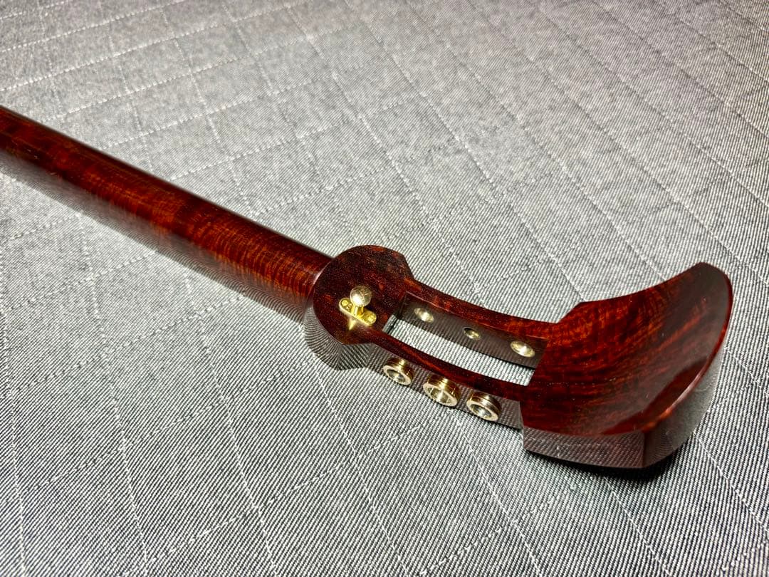 【虎・瘤杢】最高峰 津軽三味線 金細 子持綾杉 極上美品 超希少複雑混合杢 太棹