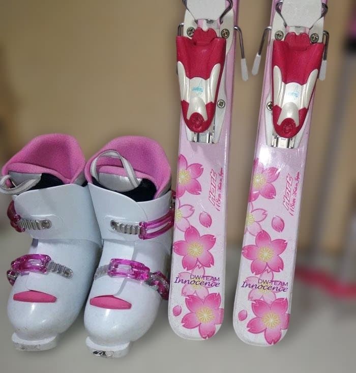 Hart/ハート　ジュニアスキーセット　女の子用　118cm ブーツ＋ストック