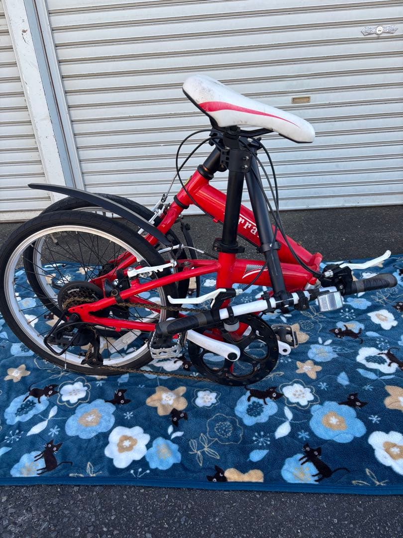 Ferrari 折りたたみ自転車 アルミフレームレッド