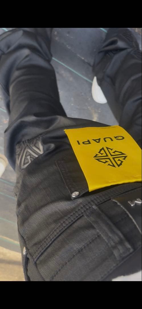 GUAPI ブラックブーツカットデニム タグ付き size 34