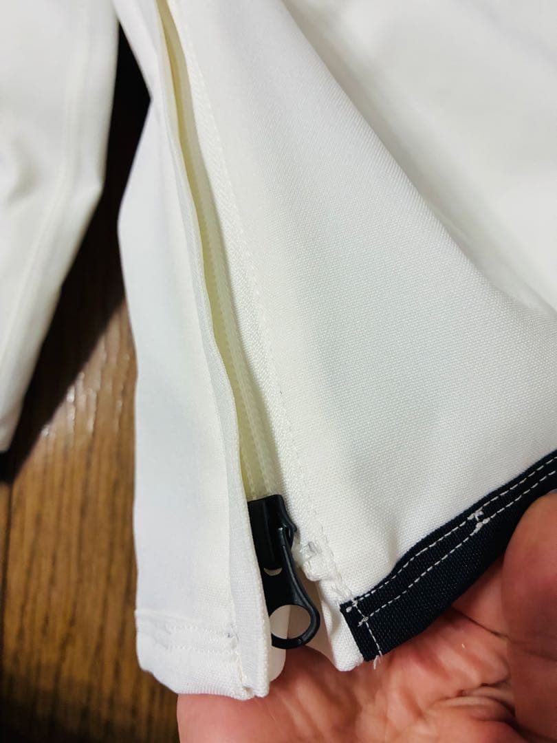 BURTON スノーボードパンツ ホワイト 新品　Lサイズ　ユニセックス