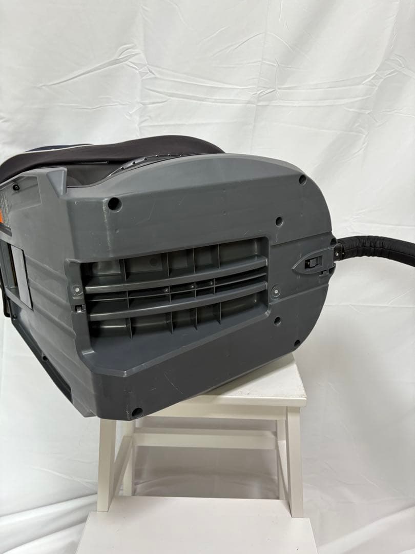 【美品】Combi ネセルターン　ネクスト　パッド完備