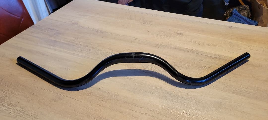 SURLY　サーリー TERMINAL HANDLEBAR　 BLACK