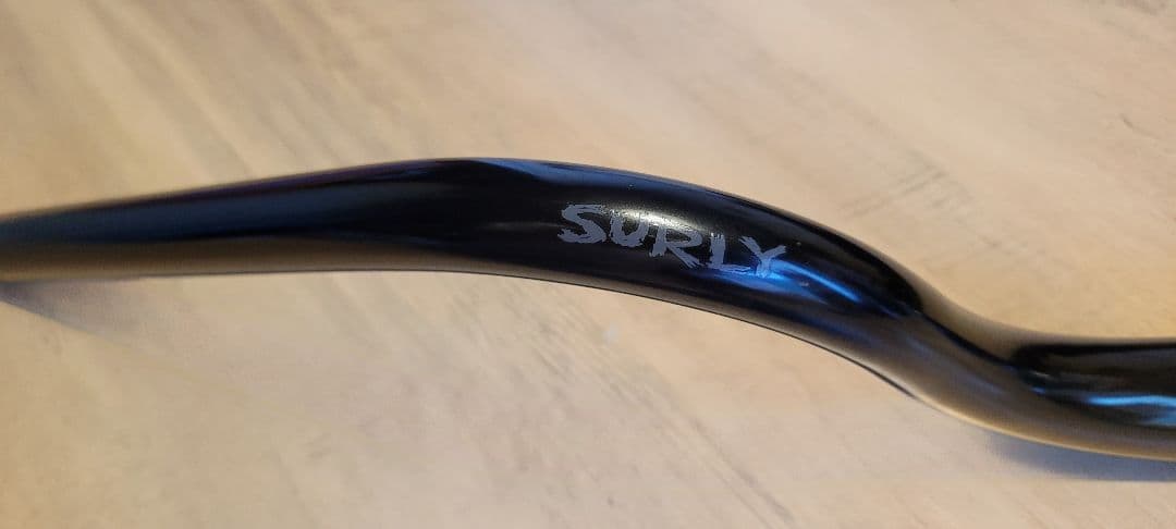 SURLY　サーリー TERMINAL HANDLEBAR　 BLACK
