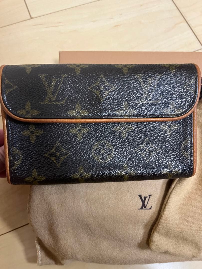 Louis Vuitton モノグラム ポシェットフロランティーヌ 箱保存袋あり