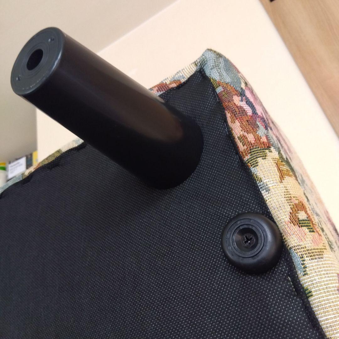 ベルーナ　花柄 2人掛けソファー