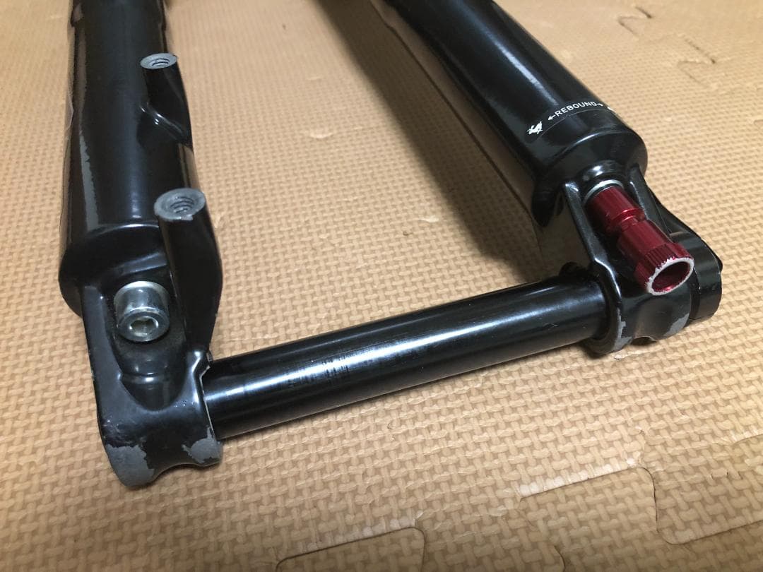 パーツ ROCKSHOX Sektor RL 26inch 20X110mm 1 1/8