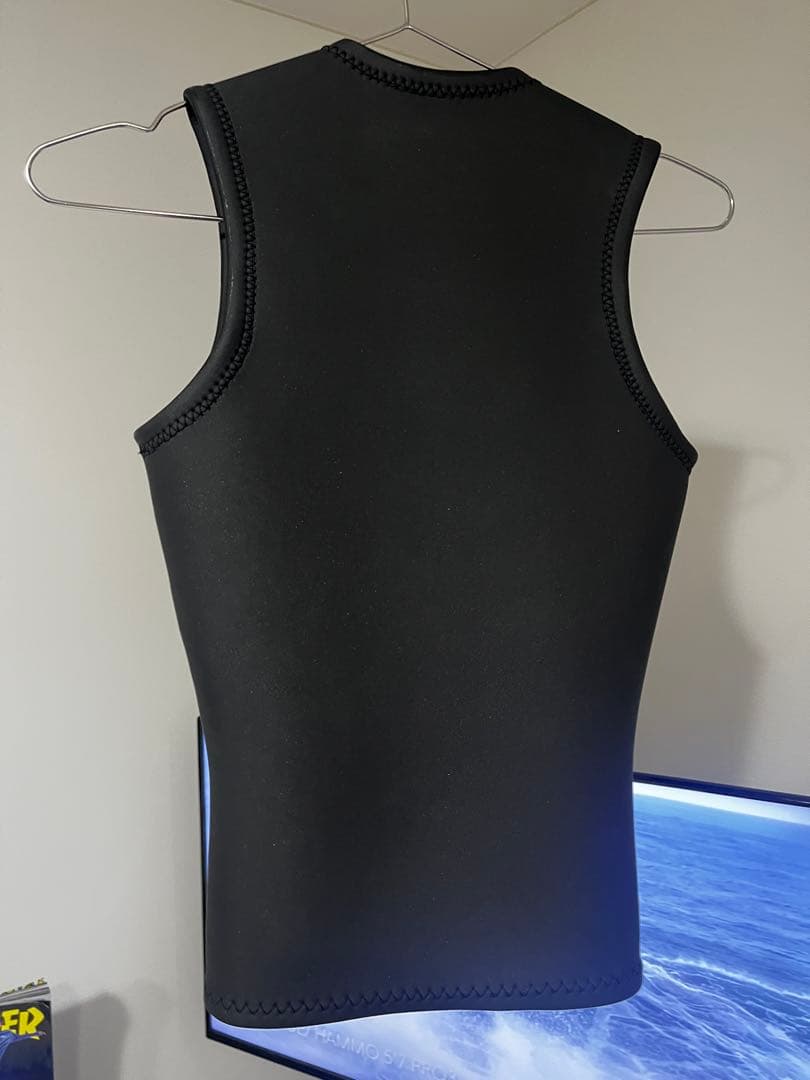 W*r様 アックスクラシック axxe classic ウェットスーツベスト M