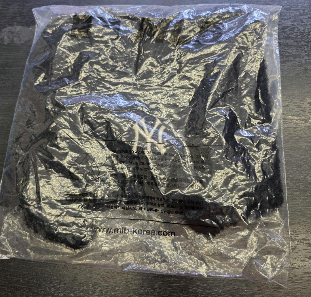 新品韓国購入MLBビーニー黒ニット帽キャップ猫耳カリナニューエラ