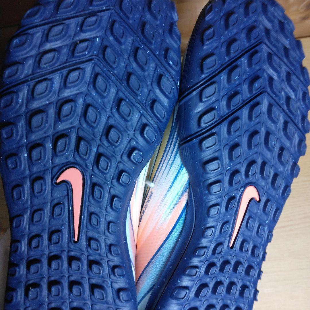 ✨新品・タグ付✨NIKE マーキュリアル CR7 22.5cm ※訳あり格安