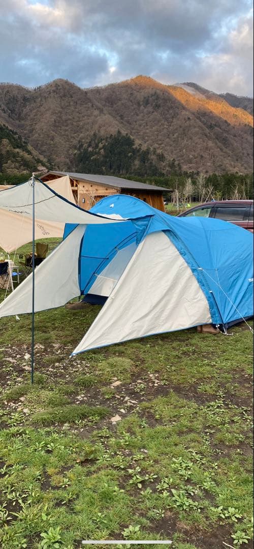 モンベル クロノスキャビン4