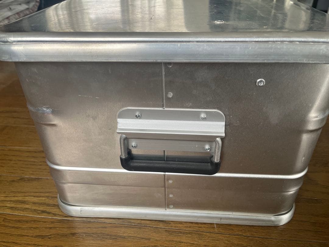 廃盤】Hunersdorff ヒューナースドルフ アルミコンテナ47Lレア - メルカリ