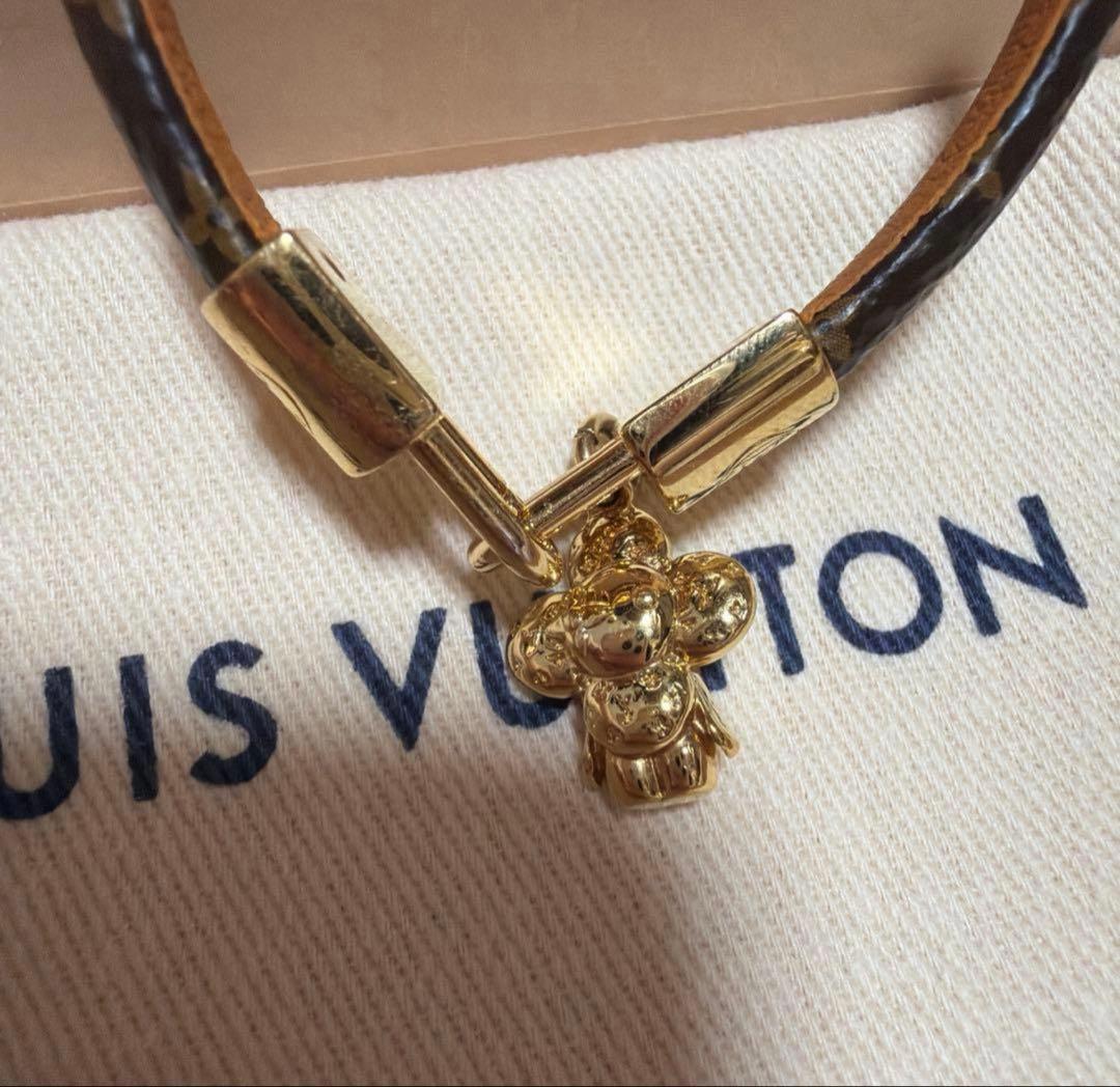 LOUIS VUITTON ブラウン レザーブレスレット ヴィヴィエンヌ