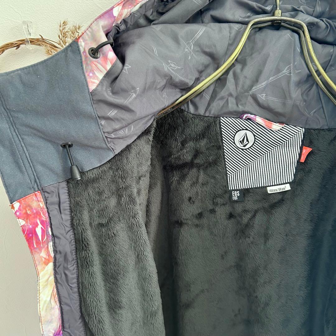 美品　ボルコム　レディース　スノーボードスキースノボウェア　パスケース付　M