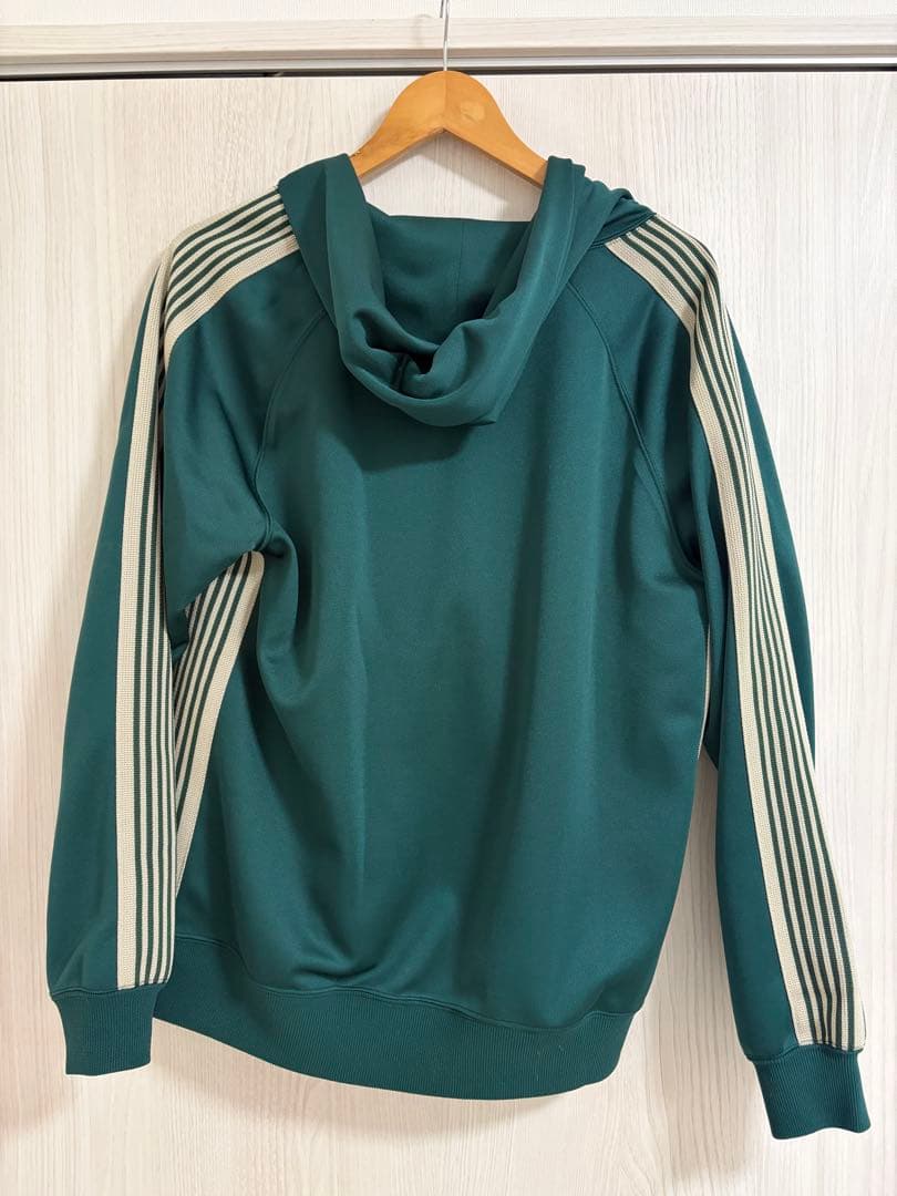 フ*ん様 needles トラックジャケット　フード　ジャージ　Mサイズ