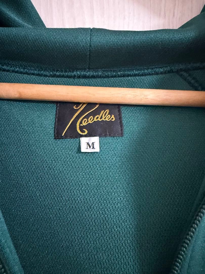 フ*ん様 needles トラックジャケット　フード　ジャージ　Mサイズ