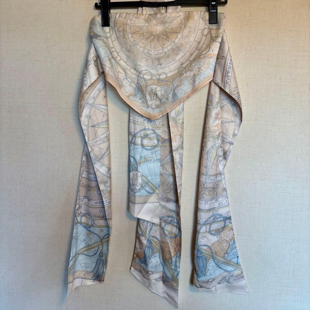 eimy istoire Voyage pattern スカーフデザイントップス